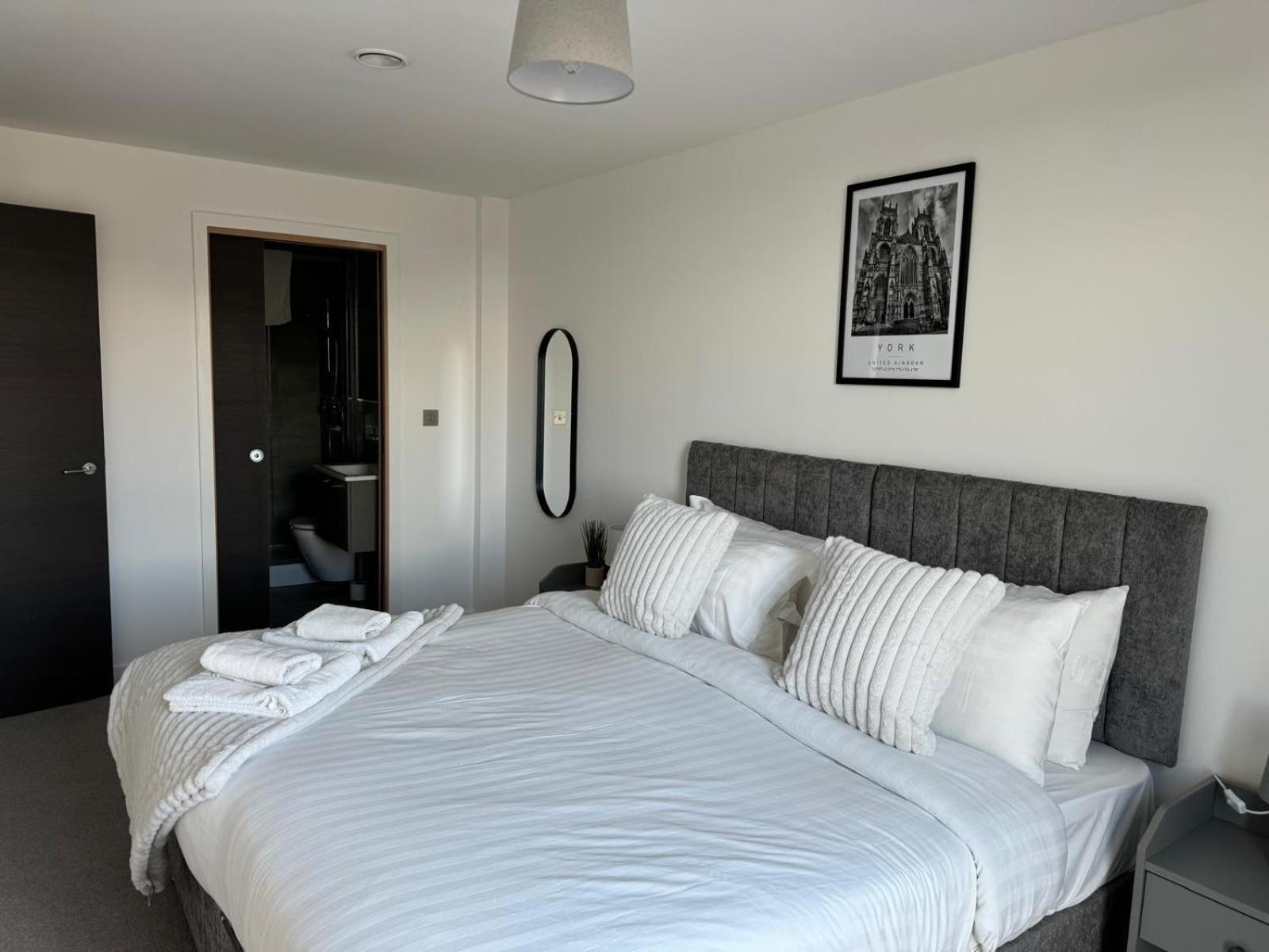 Апартаменты York Minster Icona 250 Free Parking & Gym Экстерьер фото